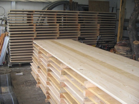 Drewniana podłoga plenerowa
